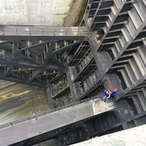 閘門(mén)水封更換、改造施工